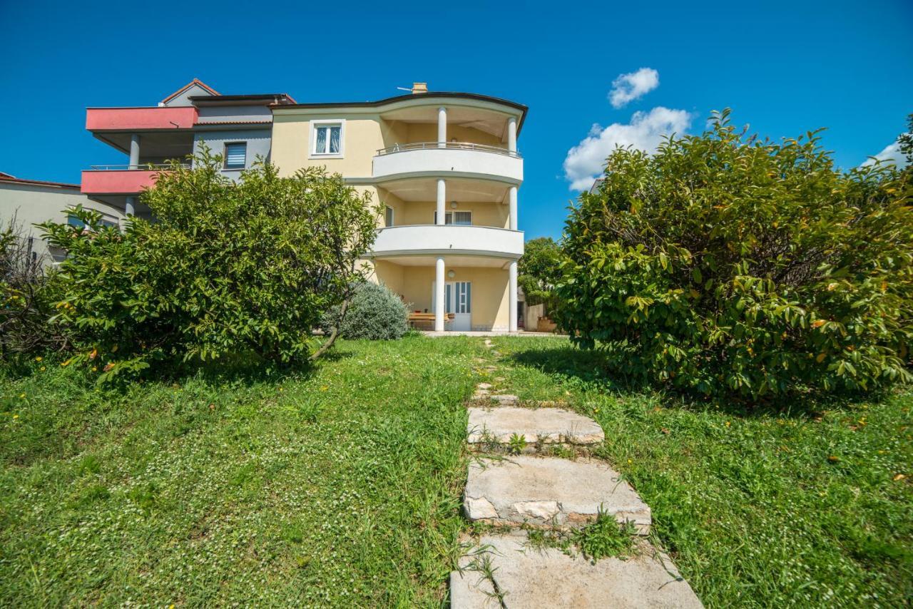 Villa Lucija Pula Luaran gambar